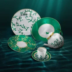 Assiette plate à aile 27 cm n°1 cristobal Raynaud