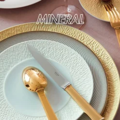 Assiette plate à aile gravée 32 cm Minéral or Raynaud