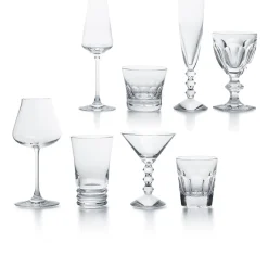 Cocktail party in a box Baccarat