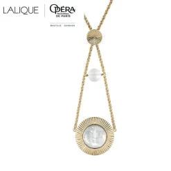 Collier le baiser lalique