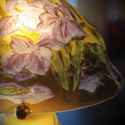 Lampe pâte de verre Tip Gallé décor libellule