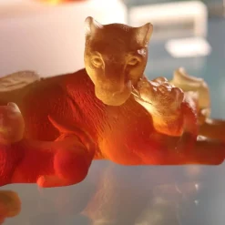 Lionne et lionceaux daum