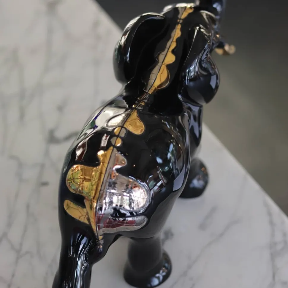 Éléphant chargeant Multant Émaux de Longwy