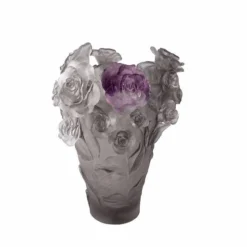 Vase rose gris fleur violette daum